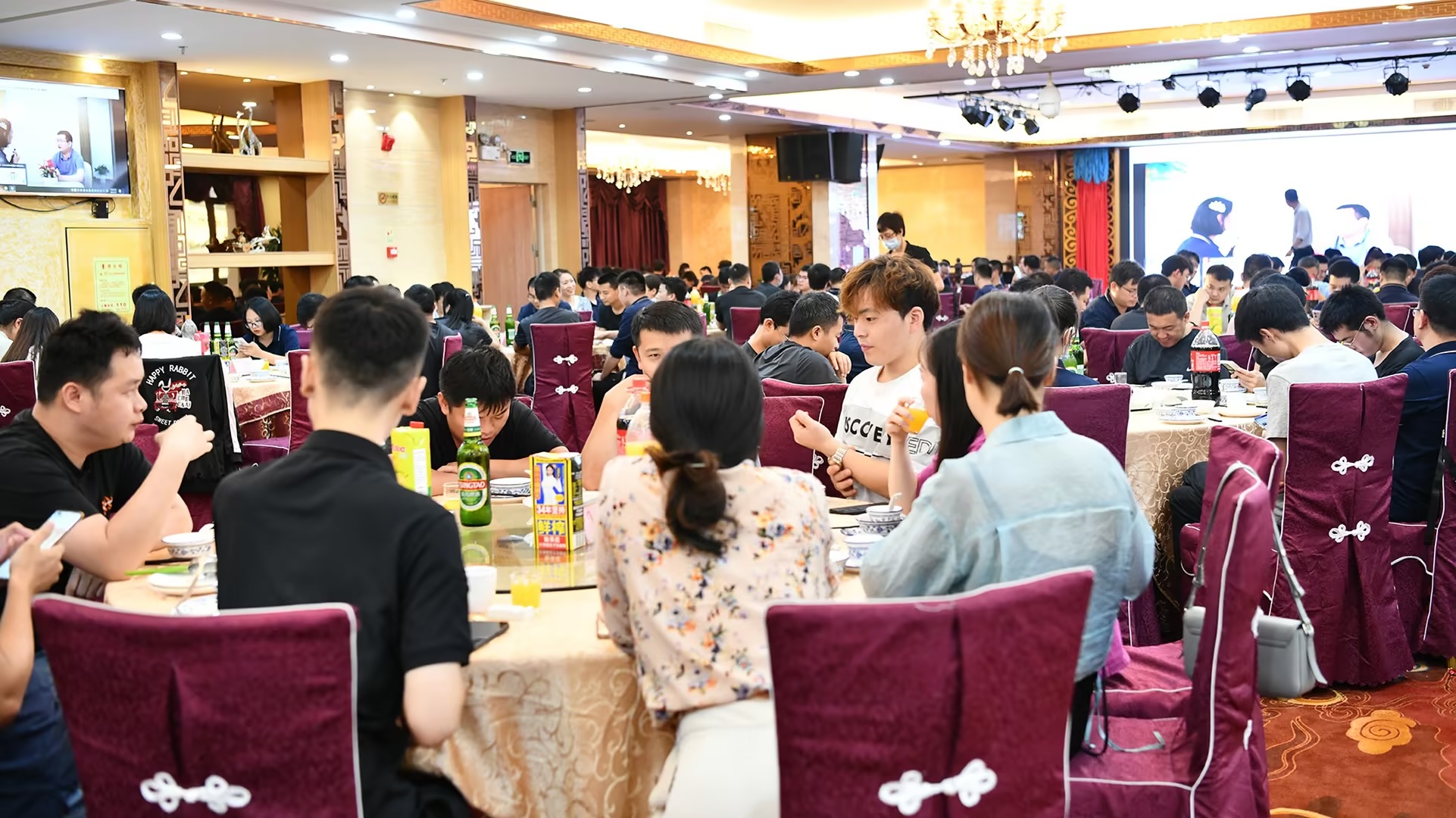 品成金屬專注于鋁、鎂、鋅合金壓鑄模具的設計與制造